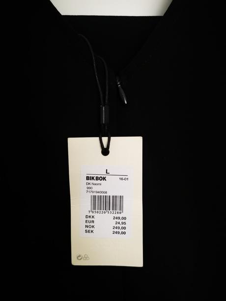 Čierne minišaty, l