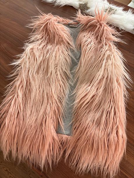 Chlpatá vesta, next,122