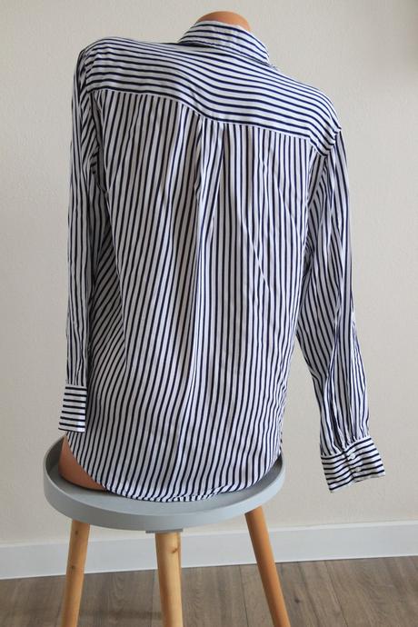 Modro biela viskózová košeľa, l/xl, l