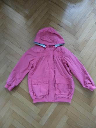 Elegantná bunda, 134