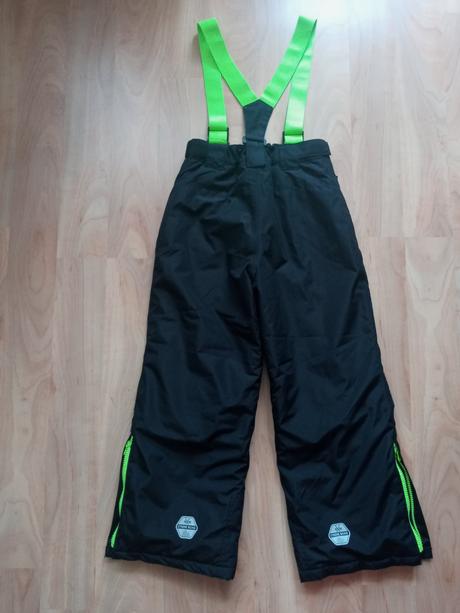 Lyžiarske otepľovačky, 128