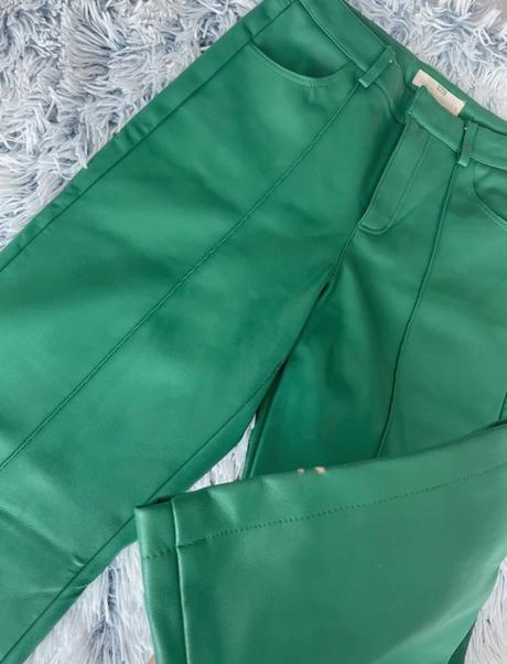 Kožené nohavice, stradivarius,xs