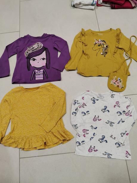 4ks tricka v. 98/104 top stav, 98