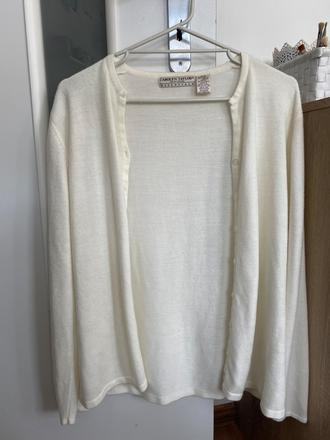 Svetrík krémový, m