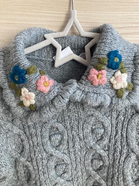 Teplý sveter zara s výšivkou, zara,104