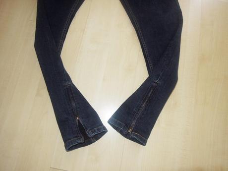 Hrubšia svetrová vesta /38/, 38