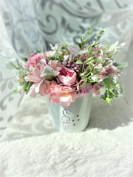 Aranžmánik s mačíčkou, 