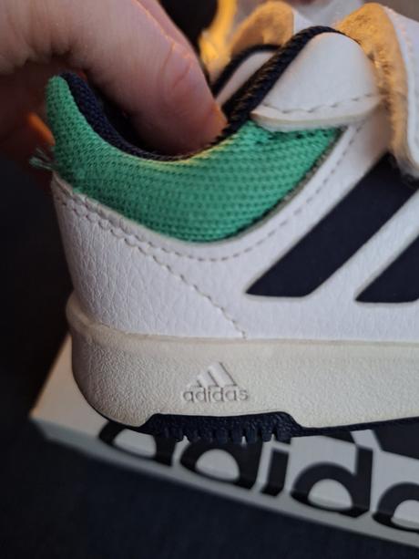 Tenisky, adidas,22