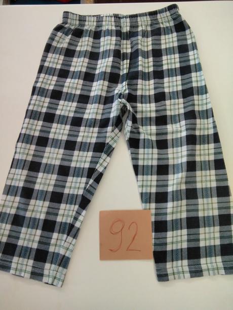 Pyžamkovy spodok, 92