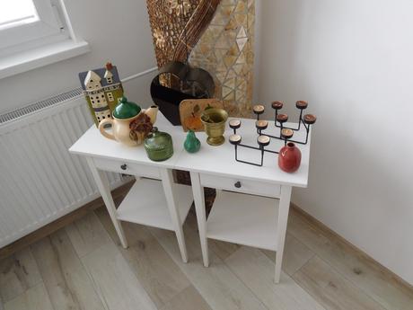 Chalupárske dekorácie, keramika, mramor, meď,,