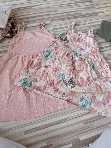 Balík oblečenia veľkosť 134, 122–134