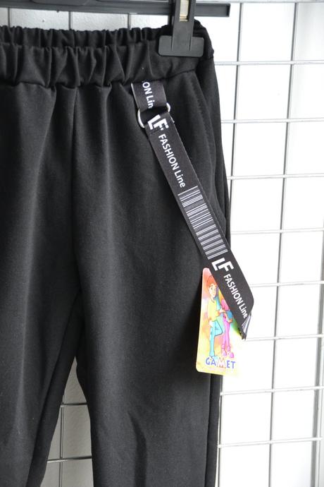 Dievčenské tepláky, 128