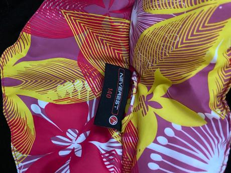 Neverest bunda, neverest,140