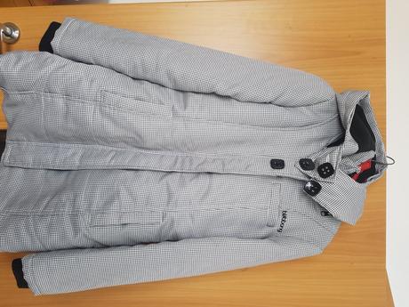 Zimna bunda billabong, billabong,s