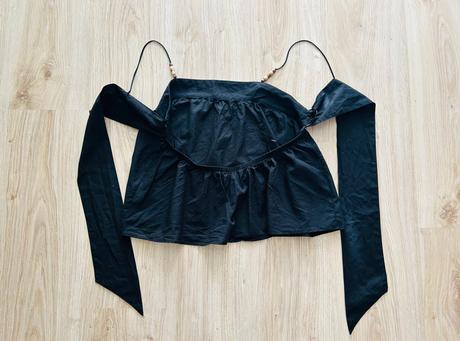 Krásny top s mašľou na chrbte značky zara, zara,s