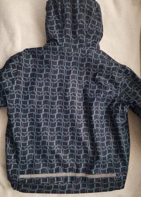 Nepremokavá vetrovka č.116-122, 122