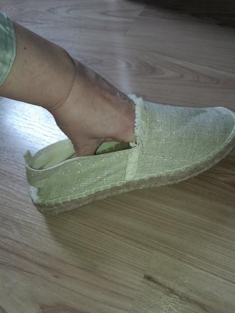 Plátenky, reserved,40