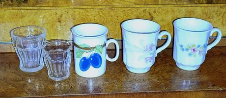 Staré hrnčeky a duritky, 