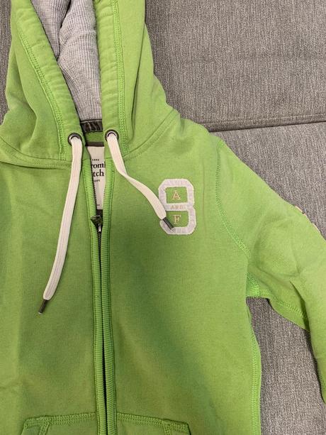 Zelená mikina na zips zn.abercrombie&fitch veľk.s, abercrombie&fitch,s