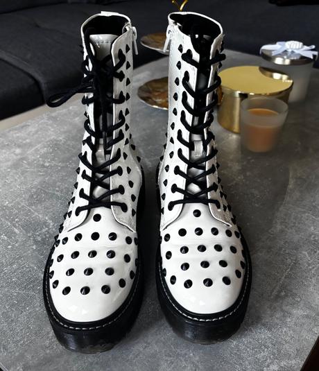 Na predaj krasne moderne oblecenie s m, geox,s