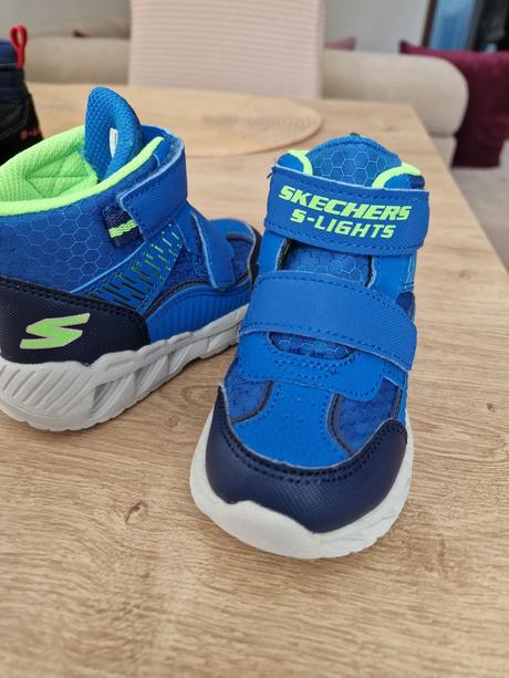 Sketchers s-lights, 23