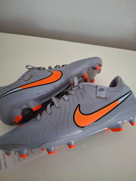 Kopačky nike č.41 ešte 2 roky v záruke s dokladom, nike,41