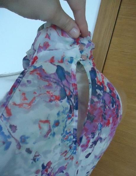 Šifónový top s ružami pri krku, orsay,s