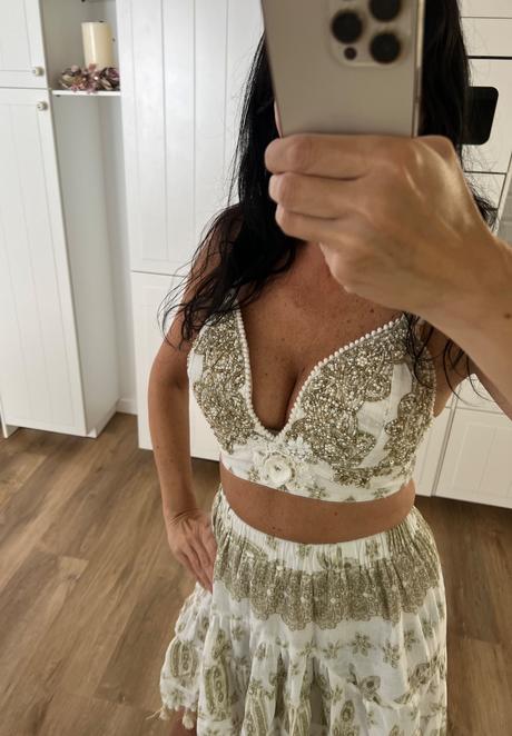 Suprava stala 550 eur, s