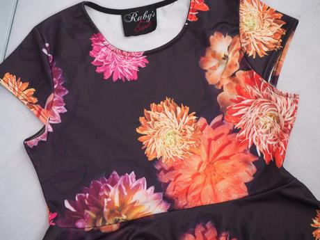 Kvalitné letné šaty rubys, 46