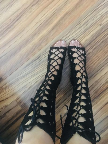 Gladiatorky , šnurovačky, 37
