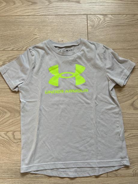 Tričko, under armour,128