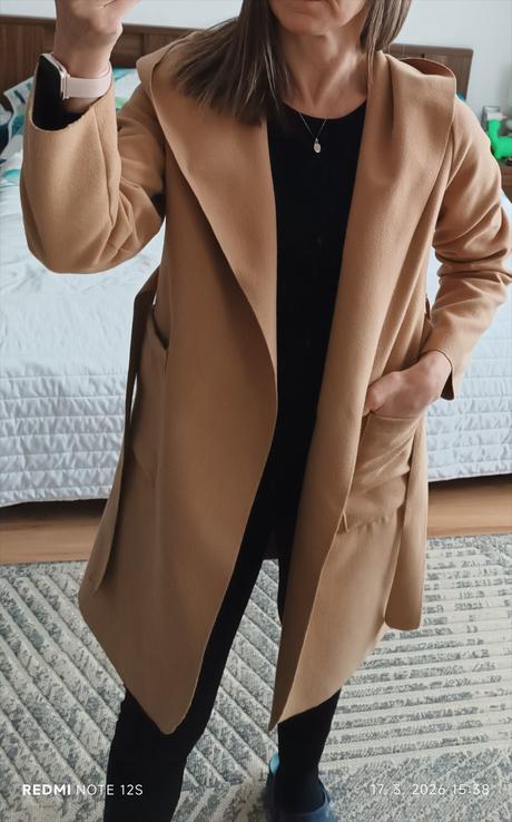 Prechodný kabát, 38