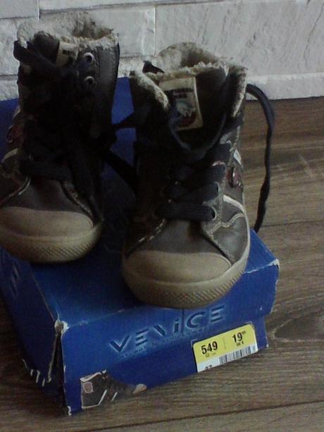 Topánky /botasky/, 27