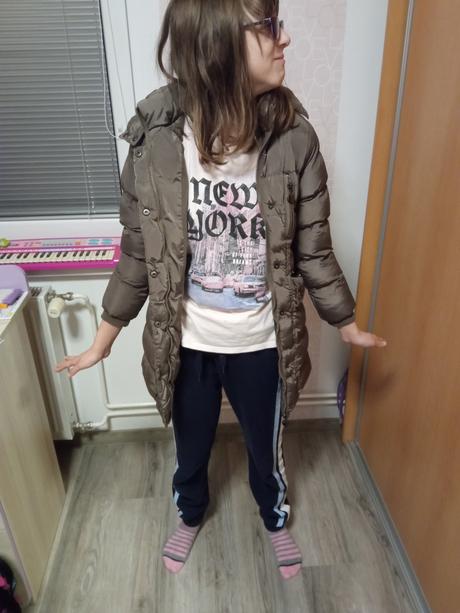 Dievčenská zimná bunda, 146