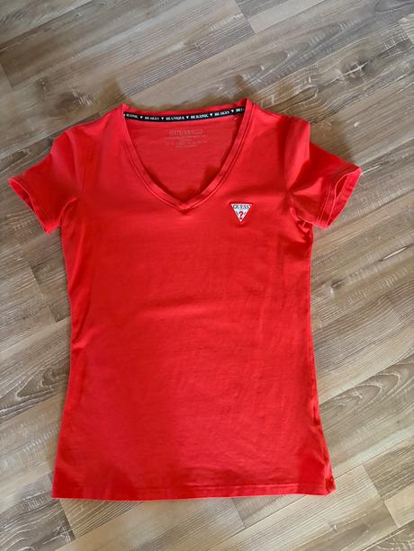 Guess original tričko raz oblečené, guess,s