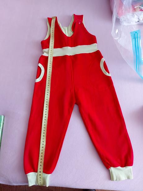 Tepláky na traky, 86