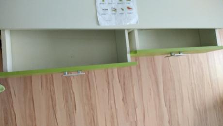 Komoda zo zásuvkami, tv skrinka,