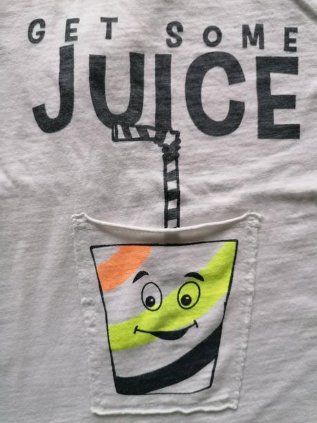 Letné tričká, 104