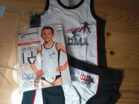 Set tielko + slipy 122-128, 122