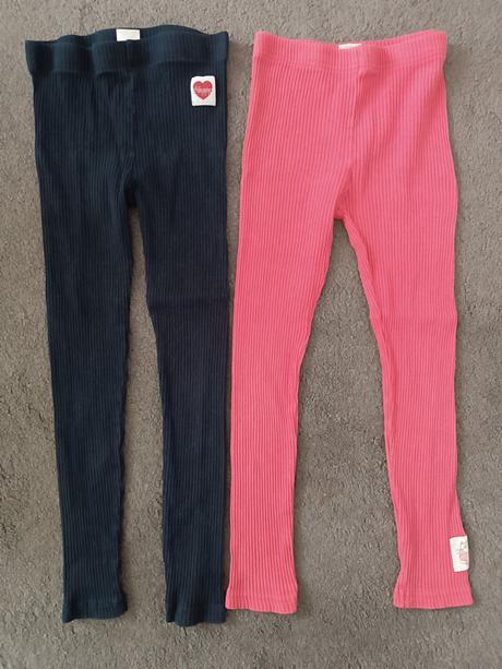 2x vrubkované leginy, 122