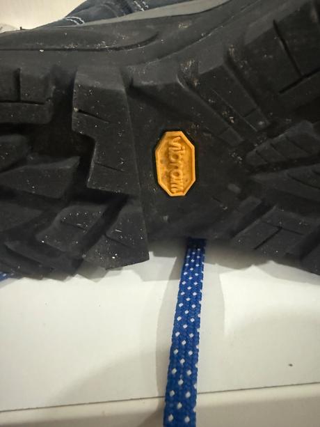 Turistické topánky olang, olang,35