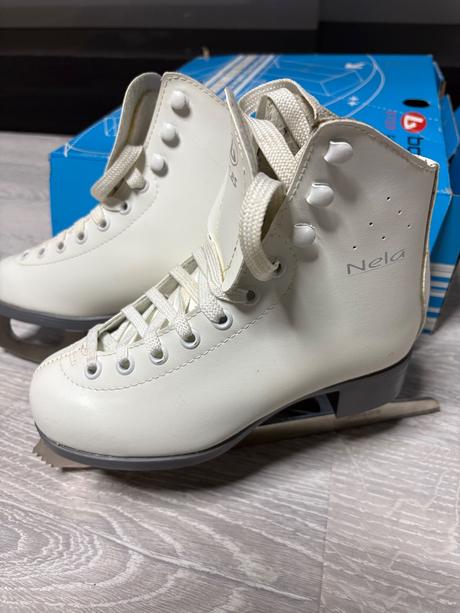 Korculena ľad  pre dievcata, botas,32