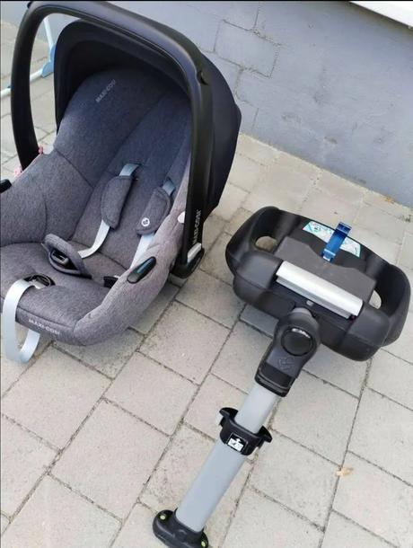 Vajíčko maxicosi cabriofix + báza easy base 2, maxi cosi