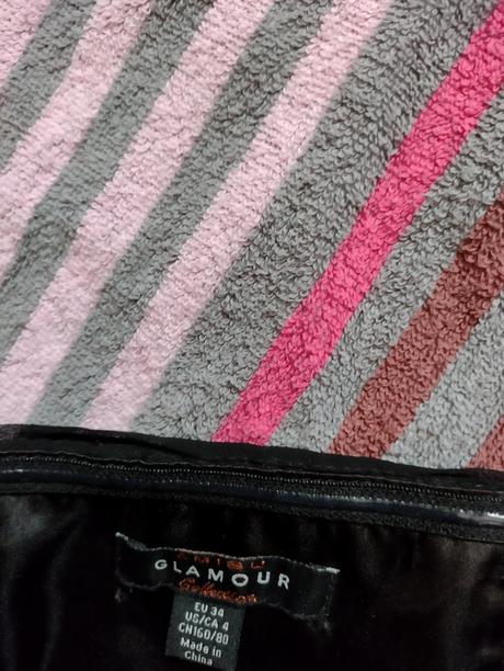 Šaty bez ramienok, amisu,34