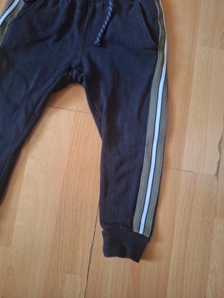 Tepláky, lindex,92