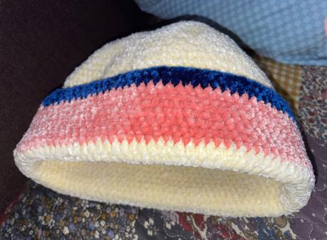 Hačkovaná huňatá čiapočka a iné, 52