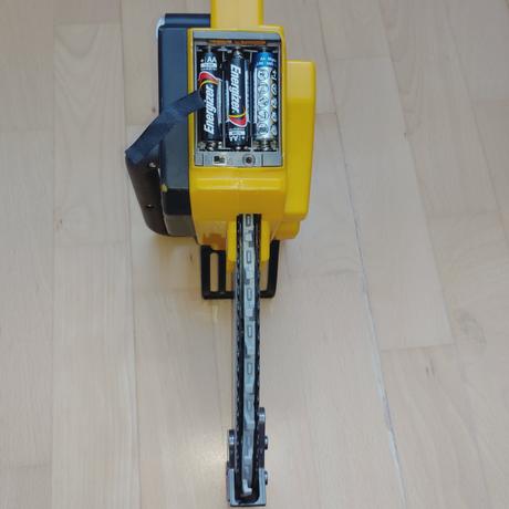 Náradie (píla,vŕtačka,...), 