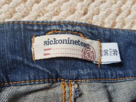 Trištvrťové riflové nohavice, 36