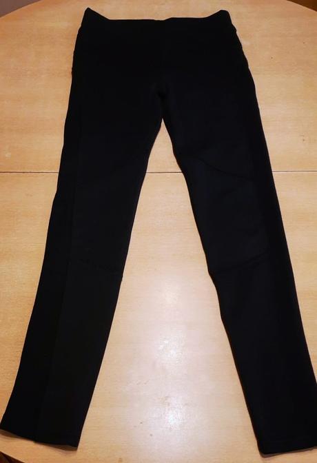 Predám čierne elastické nohavice crash one veľ.158, crashone,158