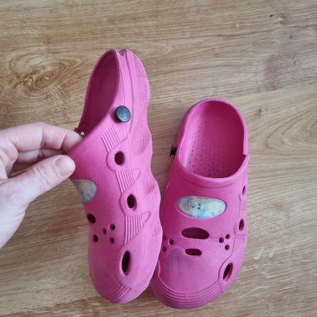 Crocsky, 30